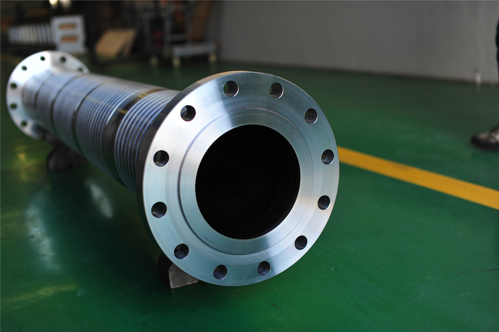 Covid-19: оставь его или живи с ним!